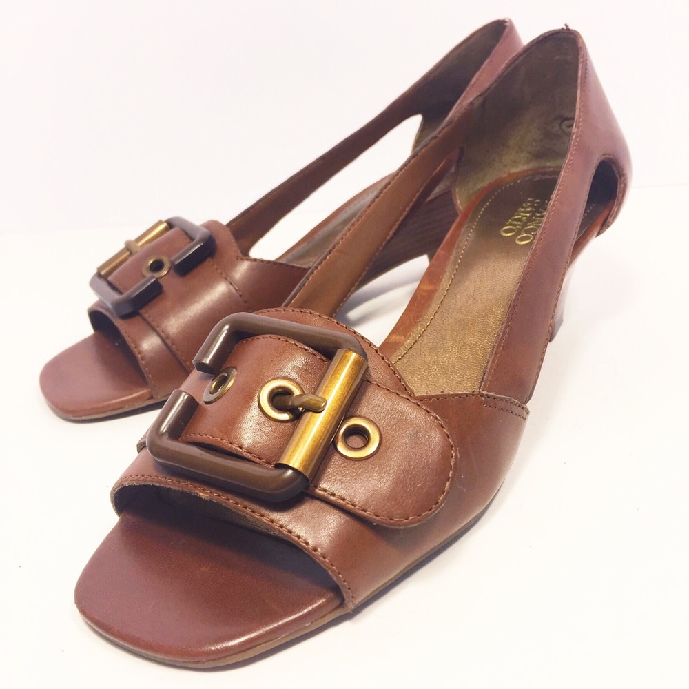 Franco Sarto peep-toe wedges